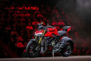 Ducati Streetfighter V4 1100