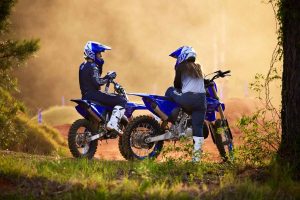 2022-Yamaha-YZ125b