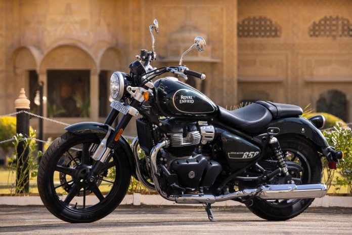 Royal-enfield-super-meteor-650