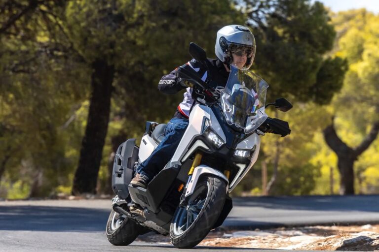 SYM ADV400